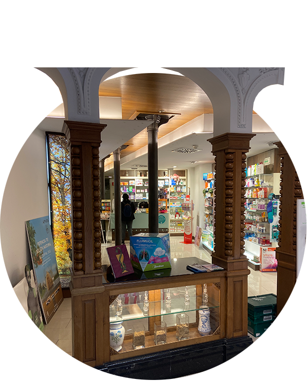 002-cabecera-farmacias-en-el-centro-de-pamplona-navarra